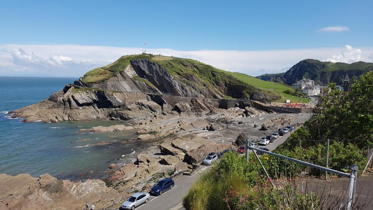 Rocky Cove Bed And Breakfast Ilfracombe Exterior photo
